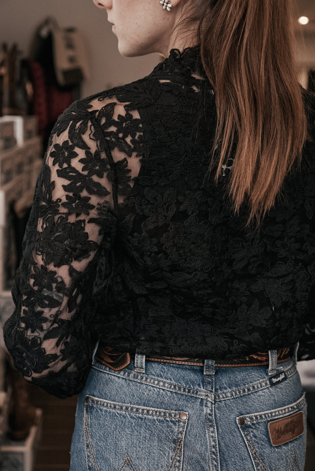 Blouse en dentelle Rollback
