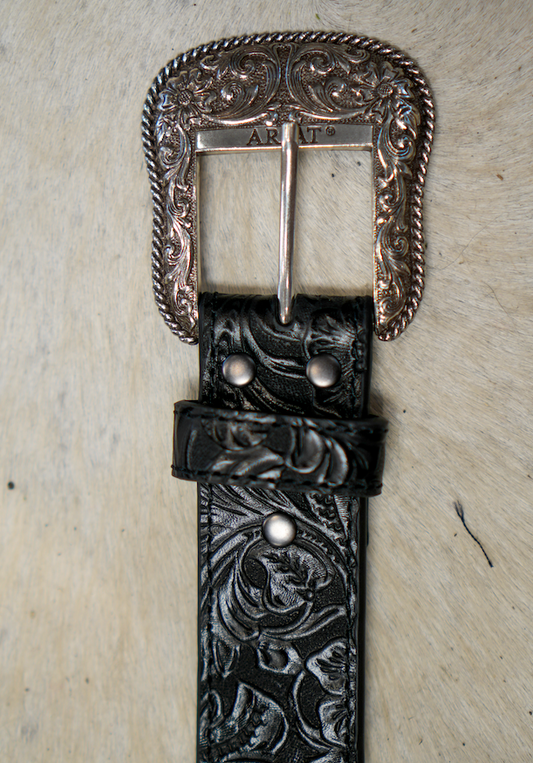 Ceinture florale en cuir noir
